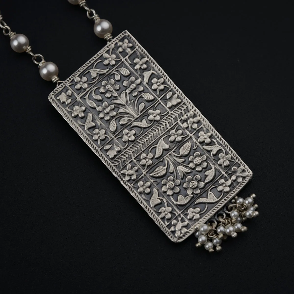 Antique Silver and Pearls Necklace