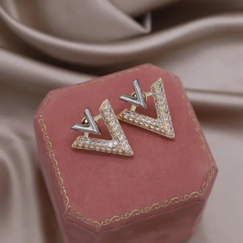Korea New Design Fashion Jewelry 14K Gold Plated Zircon V Earrings