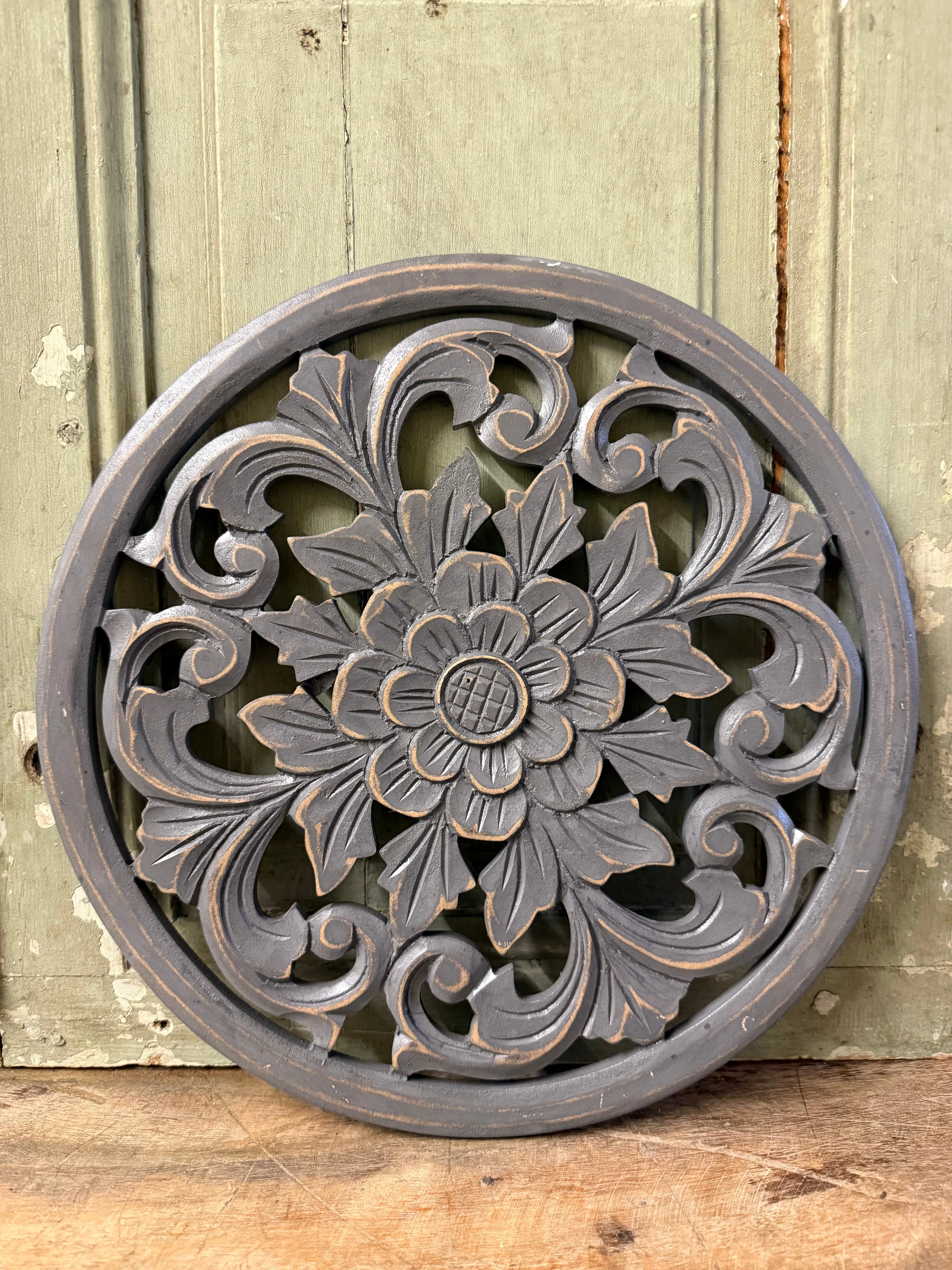 *OFFER* Round plaque - Grey or White