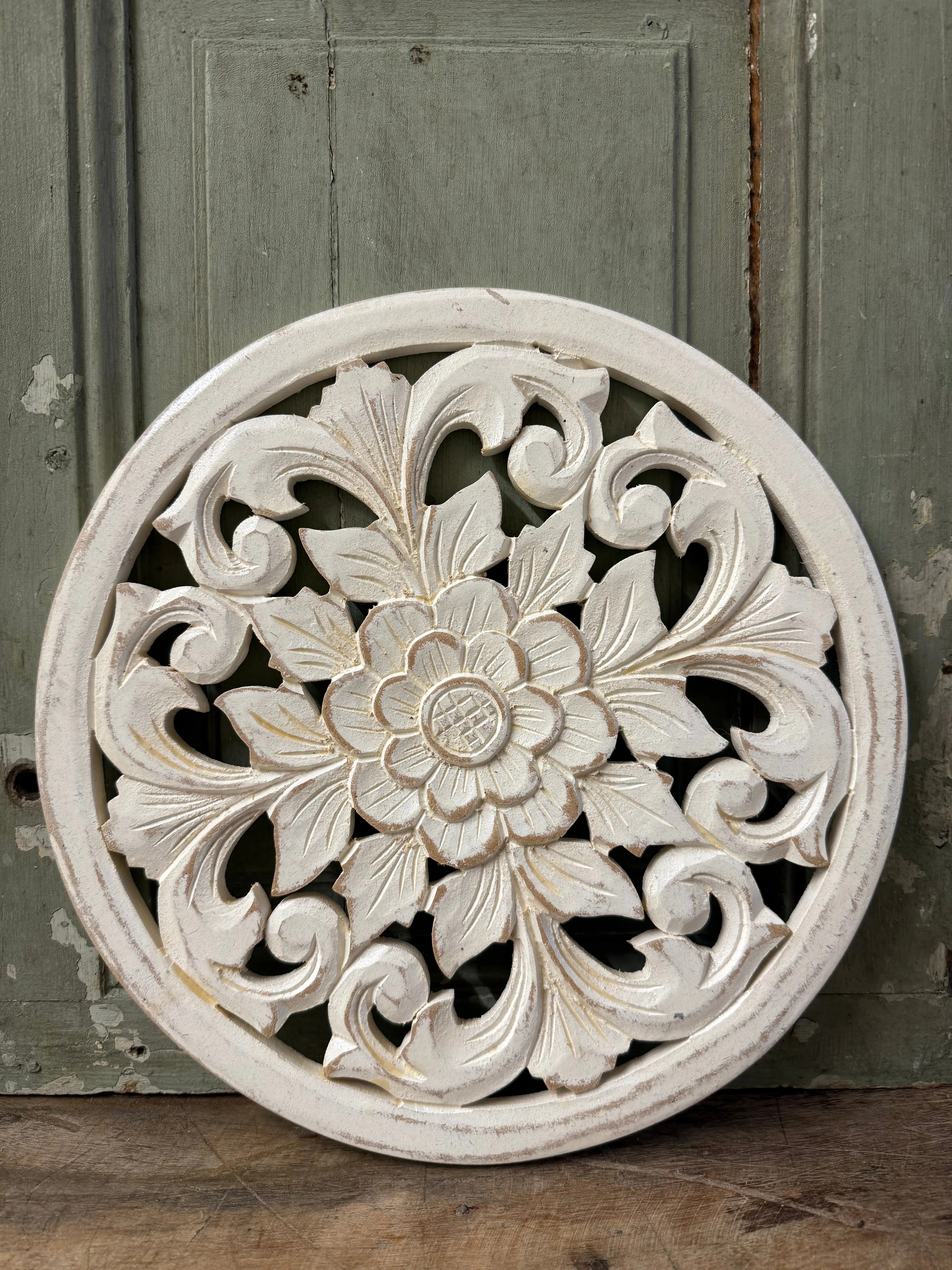 *OFFER* Round plaque - Grey or White